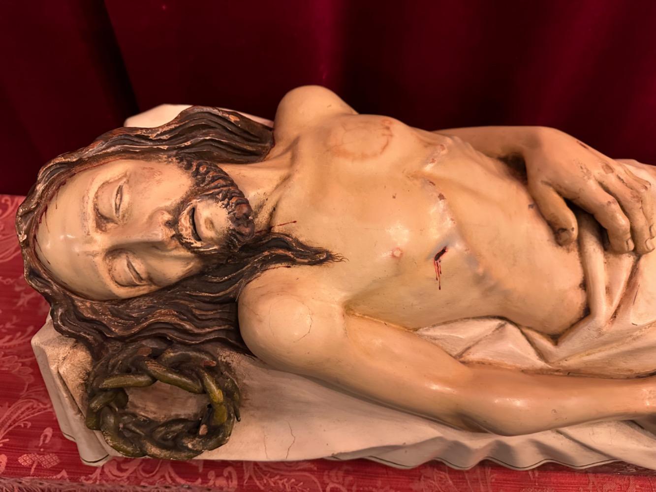 1  Dead Christ Statue