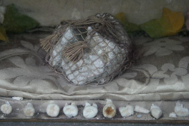 1  Exceptional And Very Rare Reliquary Shrine Inside Exhumed 