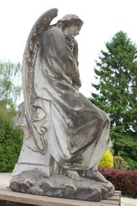 Exceptional Angel. Higher Price Range ! en Hand - Carved Bianca Carrara Marble. Weight 380 kgs., France 19th century