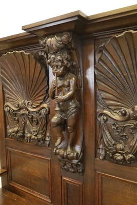 Exceptional Hall Furniture en Oak wood, Belgium  19 th century