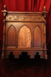 Exceptional Kneeler en wood oak / Red Velvet., Dutch 19th century