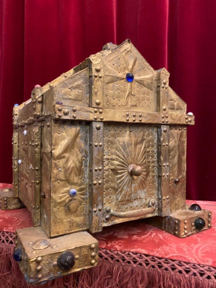 1  Extreme Exceptional Rare Reliquary Trunk / Case