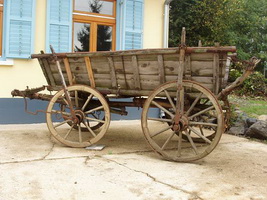 Farm Wagon en Wood , Hungary 19 th century