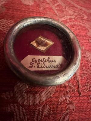 First Class Reliquary Ex Ossibus St. Lidwina en Brass / Glass / Wax Seal, Netherlands  19 th century ( Anno 1845 )