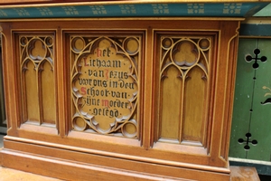 Altar style gothic en wood, Dutch 19th century