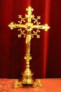 Altar - Cross style Gothic en Full Bronze / Polished and Varnished, France 19th century