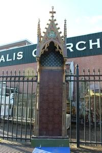 Chapel style Gothic en wood polychrome, France 19th century