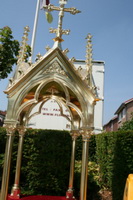 Chapel style gothic en brass / bronze, France 19th century