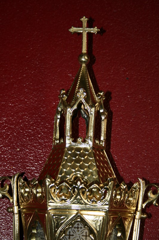 1 Gothic Procession - Lantern