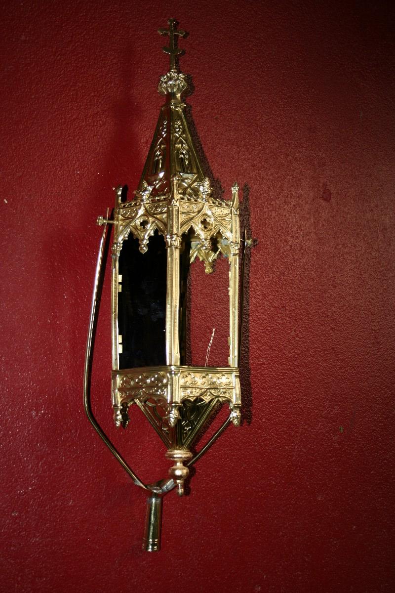 1 gothic Procession - Lantern