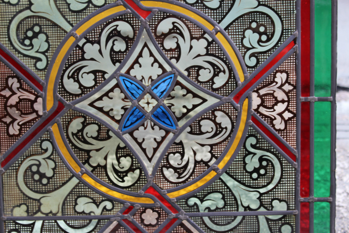 1 gothic Stainded Glass Window