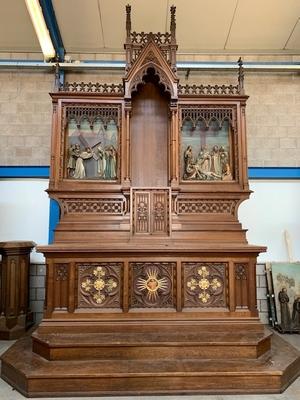 Altar style Gothic - style en Oak wood, Izegem Belgium 19th century