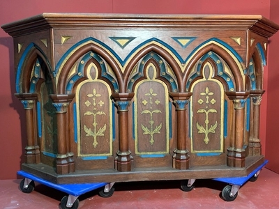 Altar style Gothic - style en Oak wood, France 19th century ( anno 1870 )