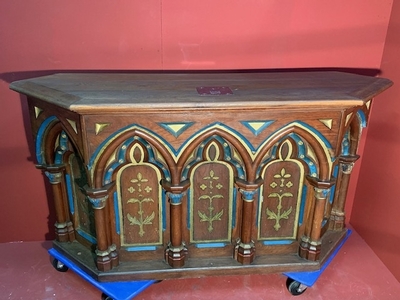 Altar style Gothic - style en Oak wood, France 19th century ( anno 1870 )