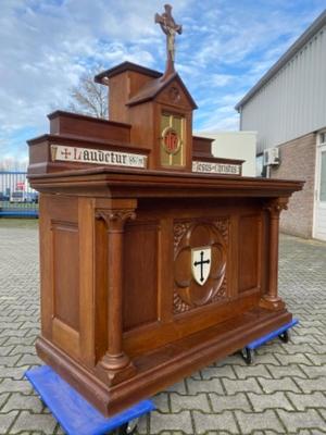 Altar style Gothic - Style en Oak wood, Belgium 19 th century