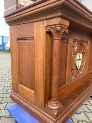 Altar style Gothic - Style en Oak wood, Belgium 19 th century