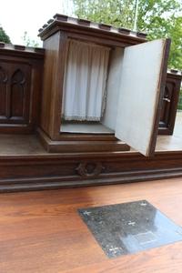 Altar style Gothic - style en Wood Oak, Belgium 19th century