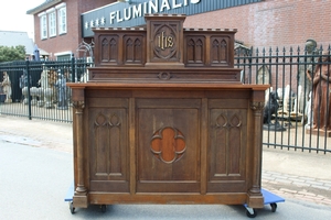 Altar style Gothic - style en Wood Oak, Belgium 19th century