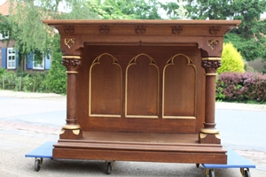 Altar style Gothic - style en wood oak, Belgium 19th century