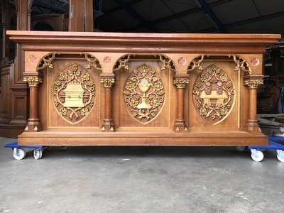 Altar style Gothic - style en Oak wood, Belgium 19th century ( anno 1870 )