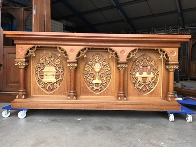 Altar style Gothic - style en Oak wood, Belgium 19th century ( anno 1870 )