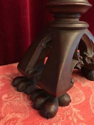 Altar - Cross style Gothic - style en walnut hand-carved wood, Belgium 19th century ( anno 1875 )