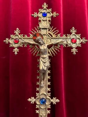 Altar - Cross style Gothic - Style en Bronze Gilt / Stones, Belgium  19 th century ( Anno 1885 )