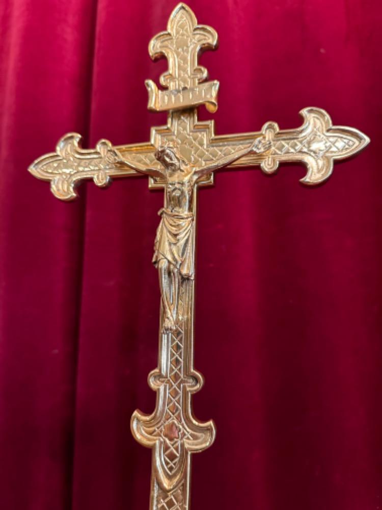 1 Gothic - Style Altar - Cross