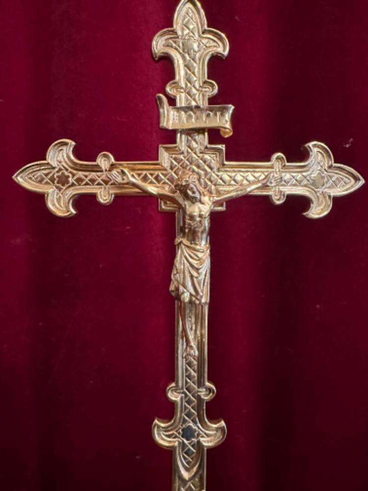 1 Gothic - Style Altar - Cross