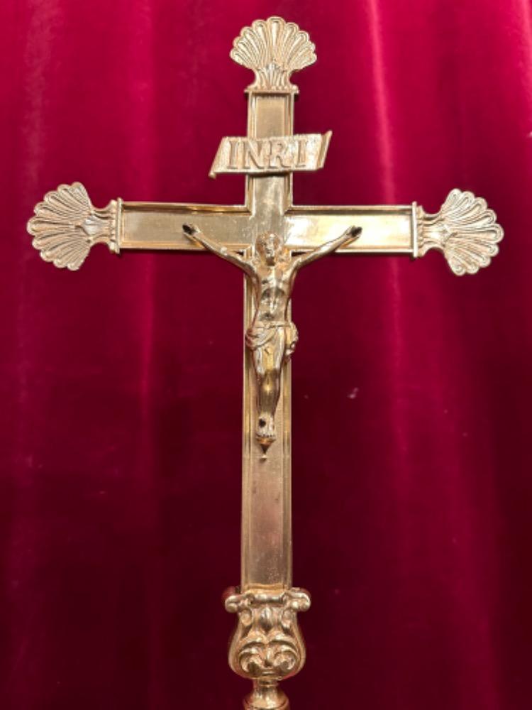 1 Gothic - Style Altar - Cross