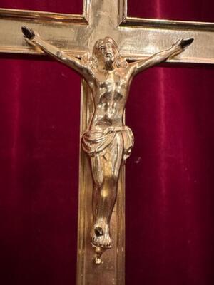 Altar - Cross style Gothic - Style en Bronze / Polished and Varnished, Belgium  19 th century ( Anno 1890 )