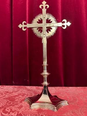 Altar - Cross style Gothic - Style en Bronze / Polished and Varnished, Belgium  19 th century ( Anno 1875 )