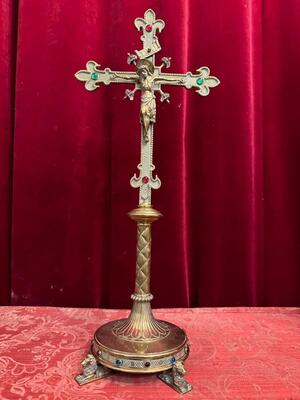 Altar - Cross style Gothic - Style en Bronze / Glass / Stones, Belgium  19 th century ( Anno 1875 )