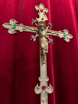 Altar - Cross style Gothic - Style en Bronze / Glass / Stones, Belgium  19 th century ( Anno 1875 )