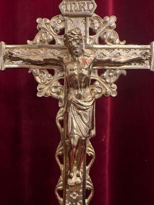 Altar - Cross style Gothic - Style en Bronze / Polished and Varnished, Belgium  19 th century ( Anno 1885 )