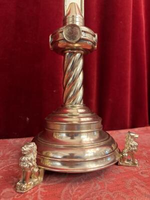 Altar - Cross style Gothic - Style en Bronze / Polished and Varnished, Belgium  19 th century ( Anno 1885 )