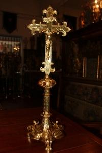 Altar - Cross style Gothic - style en Brass / Bronze, France 19th century