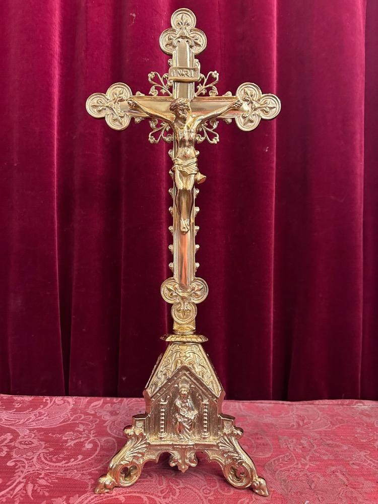 1 Gothic - Style Altar - Cross