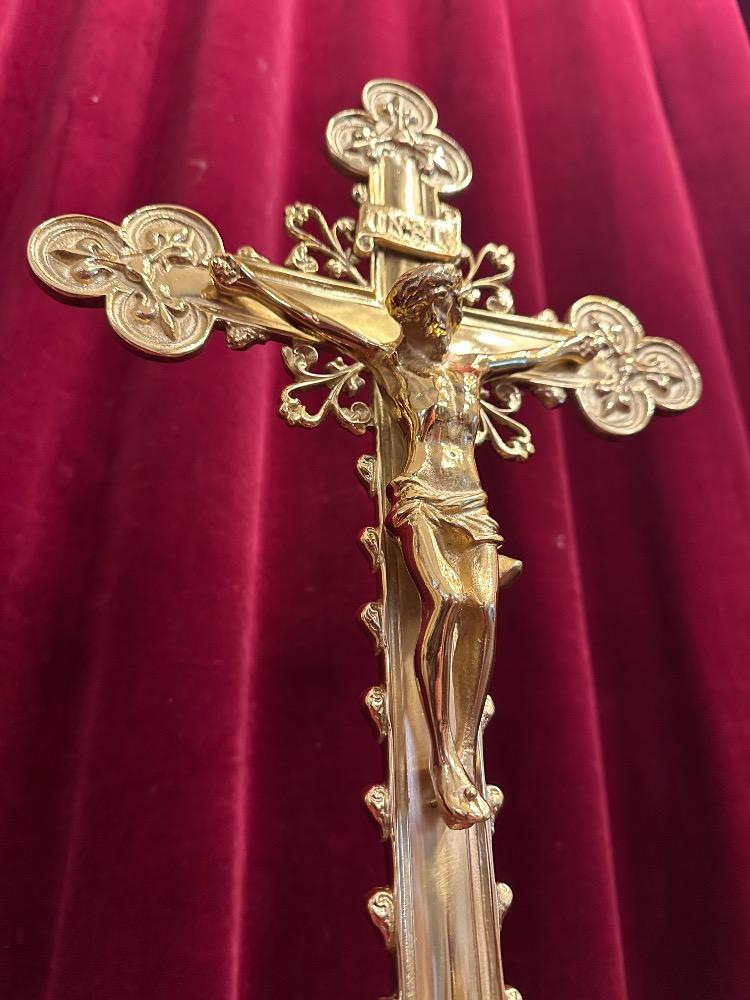1 Gothic - Style Altar - Cross