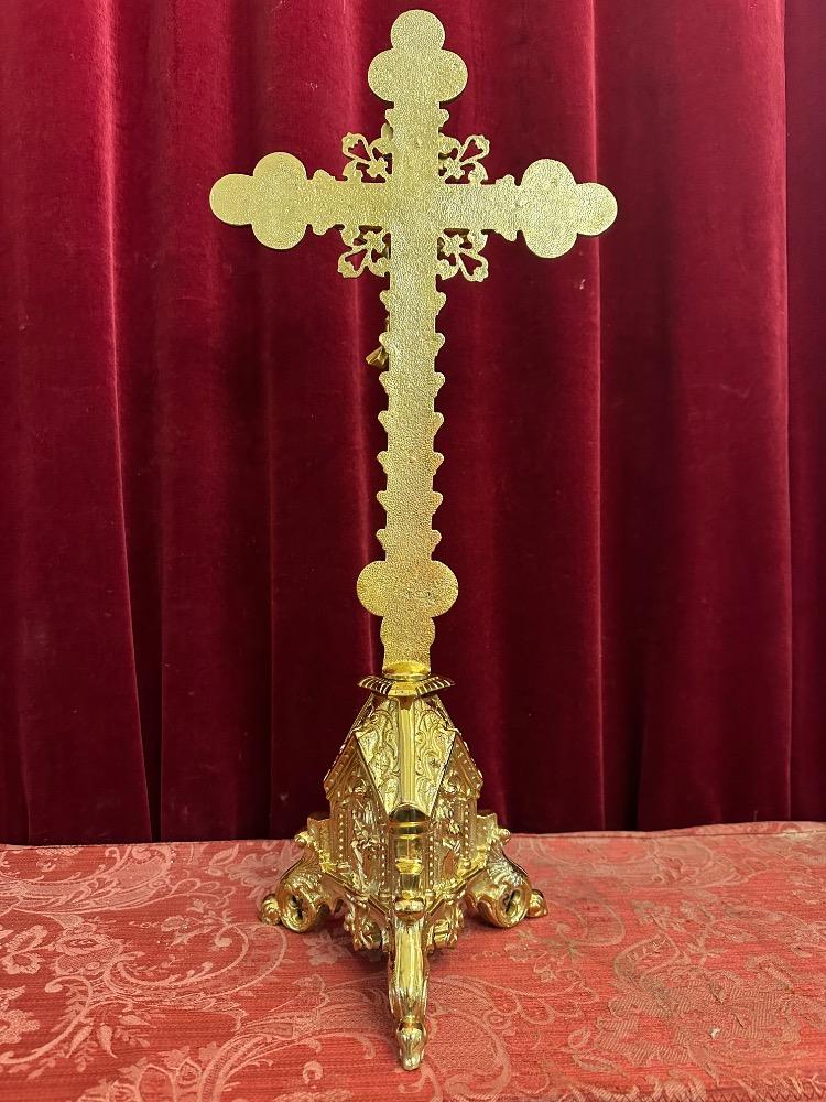 1 Gothic - Style Altar - Cross