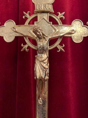 Altar - Cross style Gothic - Style en Brass / Polished / New Varnished, Belgium 19th century