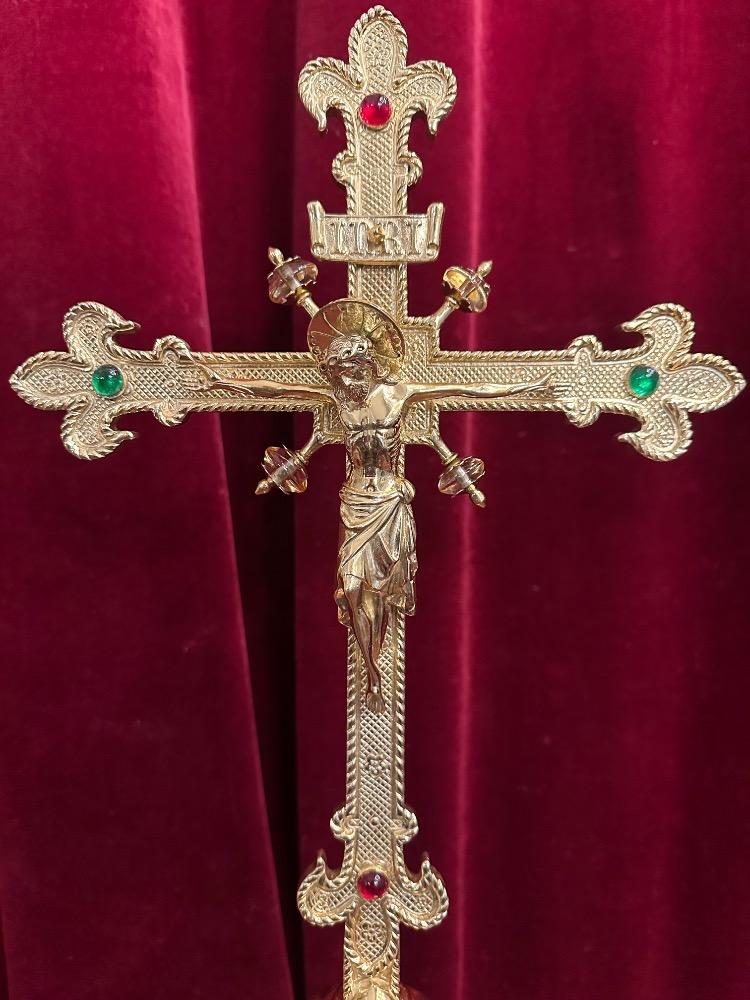 1 Gothic - Style Altar - Cross