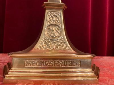 Altar - Cross style Gothic - style en Bronze / Polished and Varnished, Belgium  19 th century