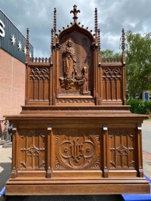 Altar Margareta Maria Alacoque  style Gothic - Style en Oak wood, Belgium 19 th century ( Anno 1865 )