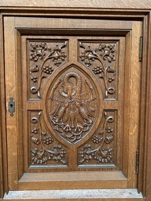 Altar Measures Without Steps. Relief Panels All Wood. style Gothic - style en Oak wood, Izegem Belgium 19th century