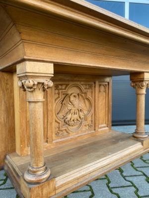 Altar With Original Altar Stone style Gothic - Style en Oak, Dutch 19th century ( anno 1875 )