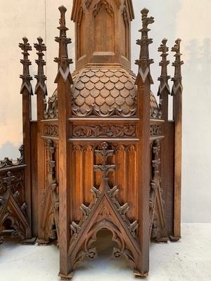 Architectural Element Eusebius Church Arnhem style Gothic - style en Oak wood, Arnhem Dutch 19th century ( anno 1875 )