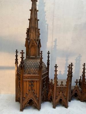 Architectural Element Eusebius Church Arnhem style Gothic - style en Oak wood, Netherlands 19th century ( anno 1875 )