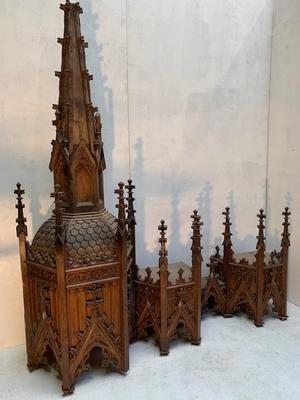 Architectural Element Eusebius Church Arnhem style Gothic - style en Oak wood, Netherlands 19th century ( anno 1875 )