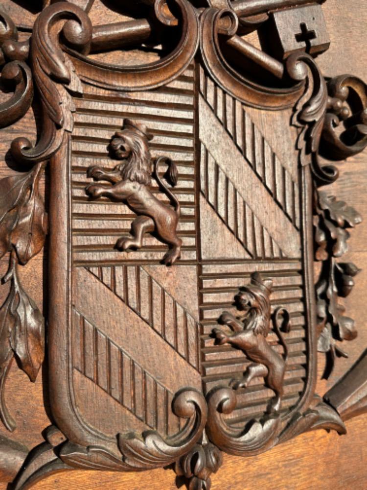 1 Gothic - Style Architectural Ornament